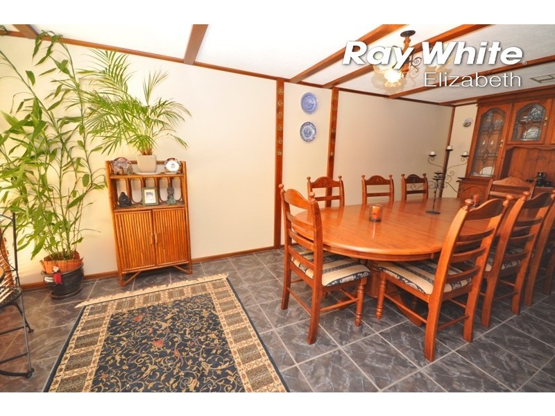 18 Shepley Crescent, Burton SA 5110