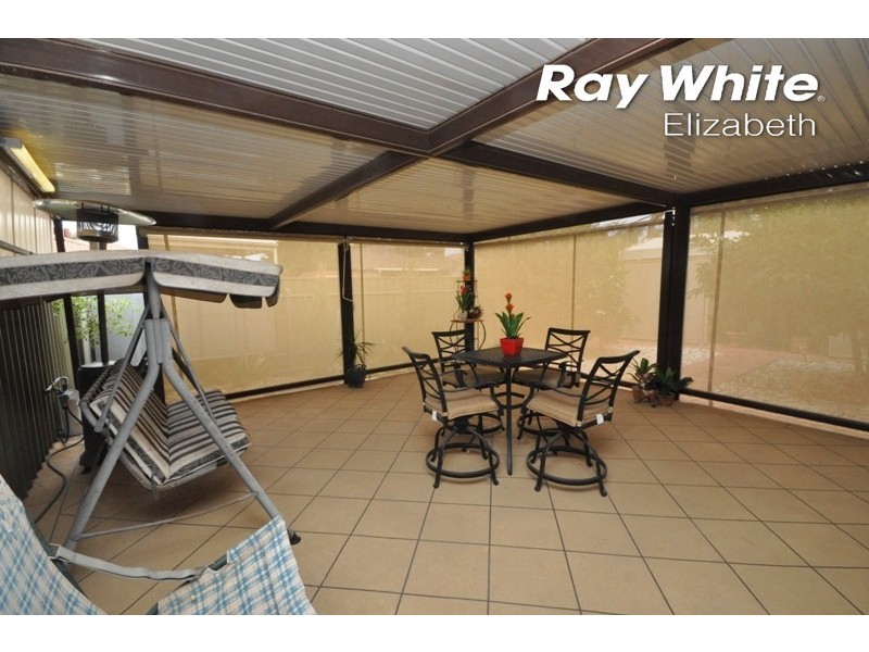 16 Bredford Grove, Andrews Farm SA 5114