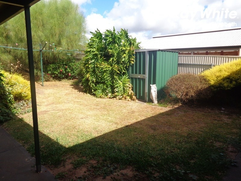 14 Camelot Dr, Blakeview SA 5114