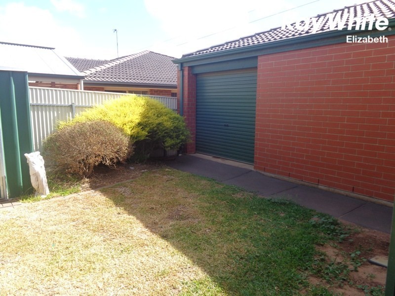 14 Camelot Dr, Blakeview SA 5114