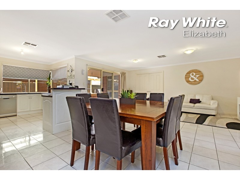 6 Princes Court, Andrews Farm SA 5114