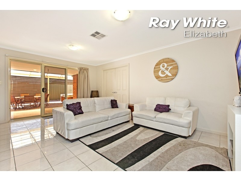 6 Princes Court, Andrews Farm SA 5114