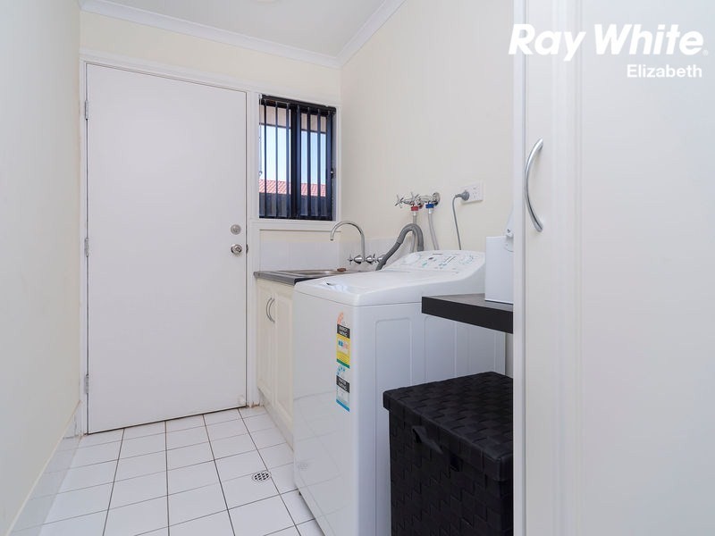 22 Eton Drive, Andrews Farm SA 5114