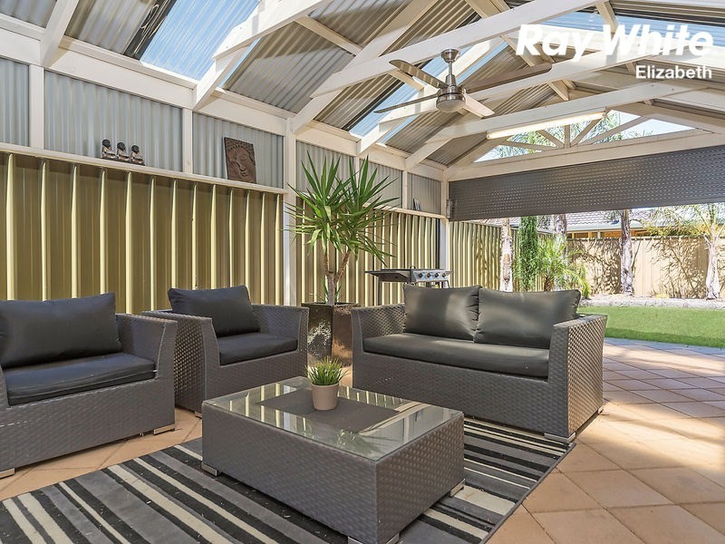 22 Eton Drive, Andrews Farm SA 5114