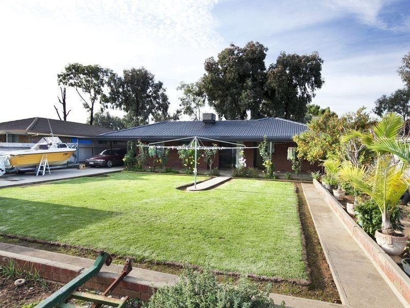 12 Deanna Ave, Paralowie SA 5108