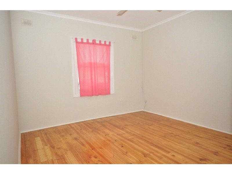 6 Chilmark Street, Elizabeth Vale SA 5112