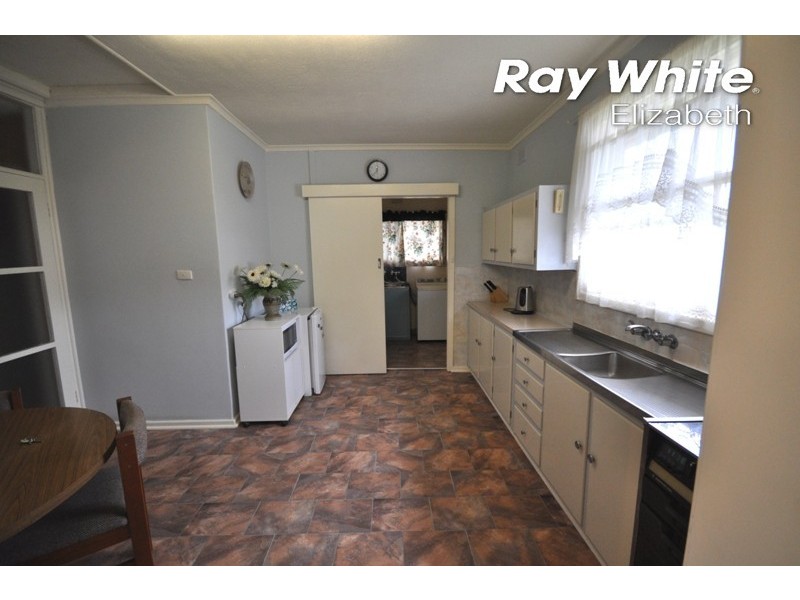 18 Enterprise Road, Elizabeth East SA 5112