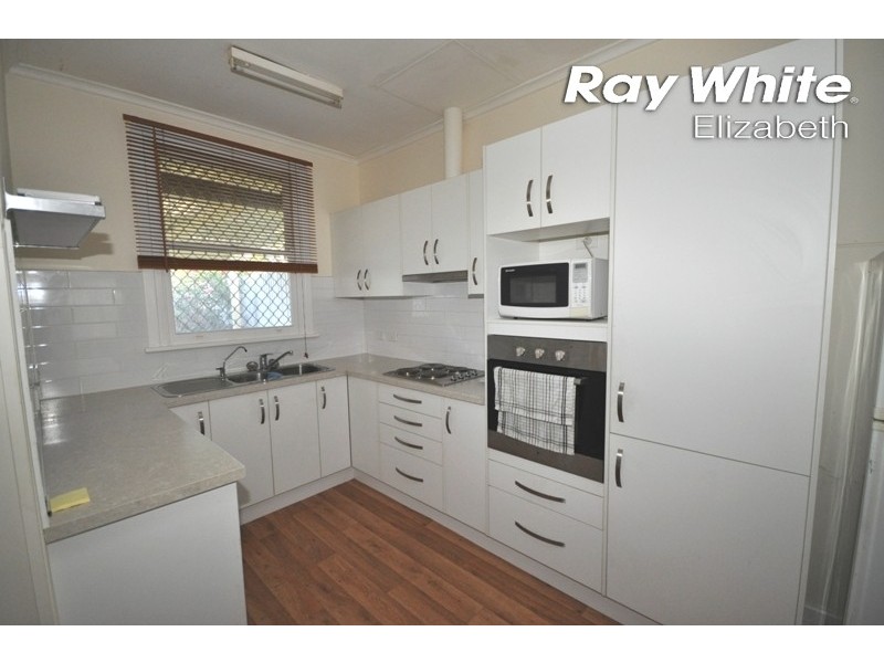 39 Hogarth Road, Elizabeth South SA 5112