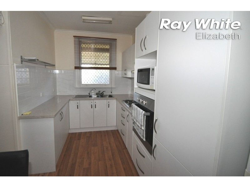 39 Hogarth Road, Elizabeth South SA 5112