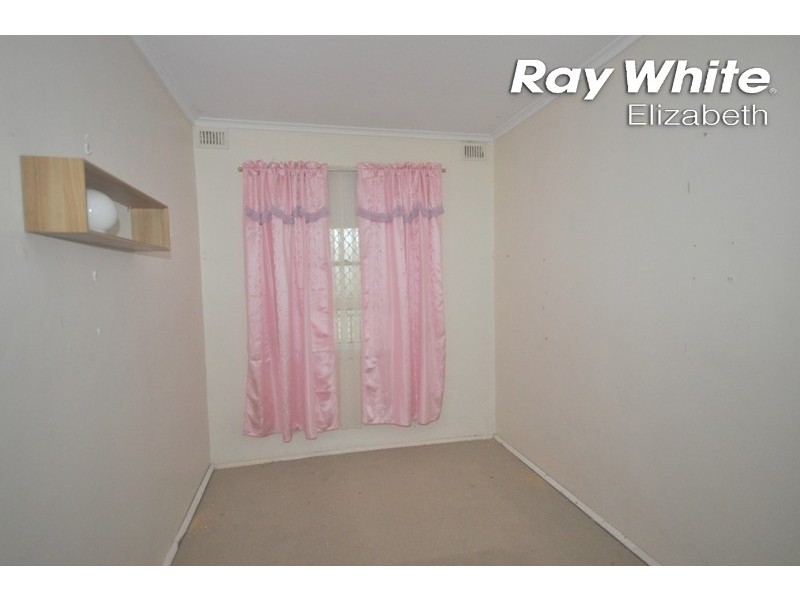 39 Hogarth Road, Elizabeth South SA 5112