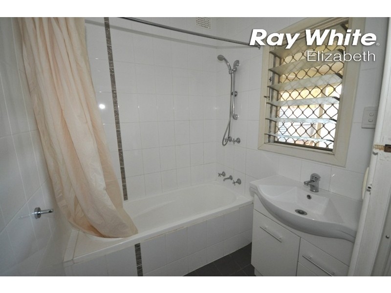 39 Hogarth Road, Elizabeth South SA 5112