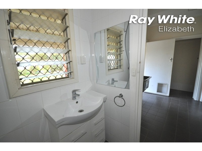 39 Hogarth Road, Elizabeth South SA 5112