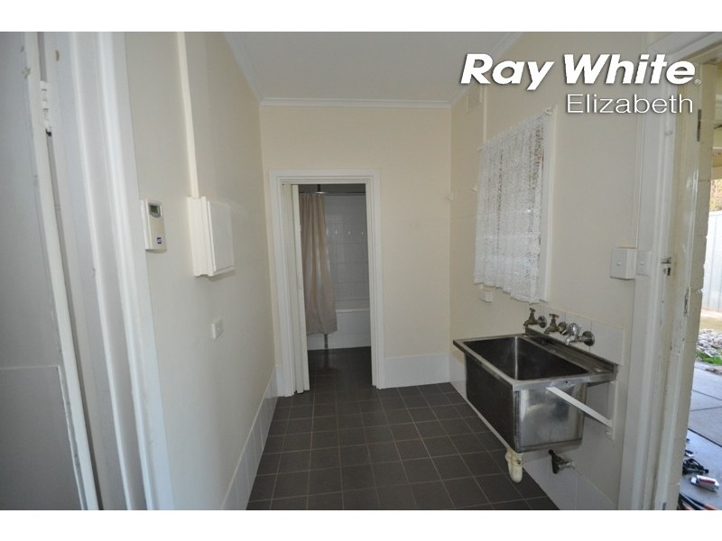 39 Hogarth Road, Elizabeth South SA 5112