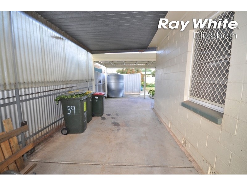 39 Hogarth Road, Elizabeth South SA 5112