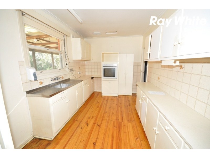 8 Wayford Street, Elizabeth Vale SA 5112