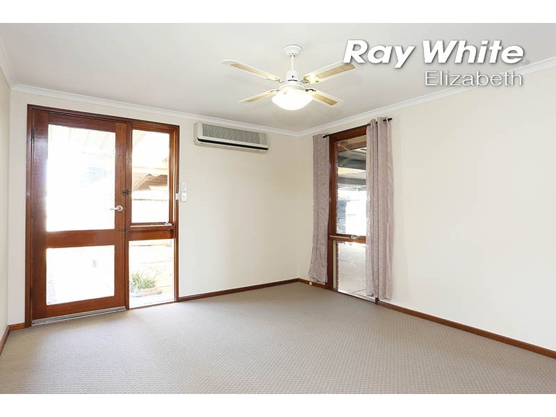 10 Koolena Street, Munno Para SA 5115