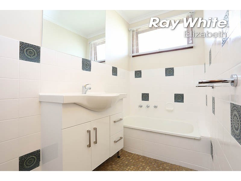 10 Koolena Street, Munno Para SA 5115