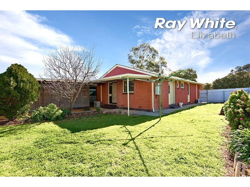 10 Koolena Street, Munno Para SA 5115