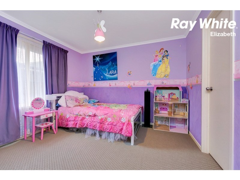 133 President Avenue, Andrews Farm SA 5114