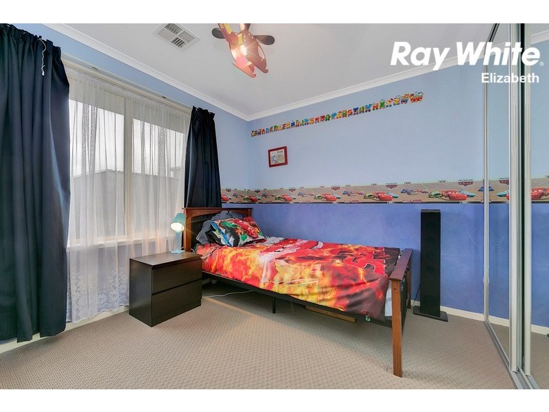 133 President Avenue, Andrews Farm SA 5114