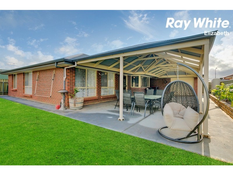 133 President Avenue, Andrews Farm SA 5114