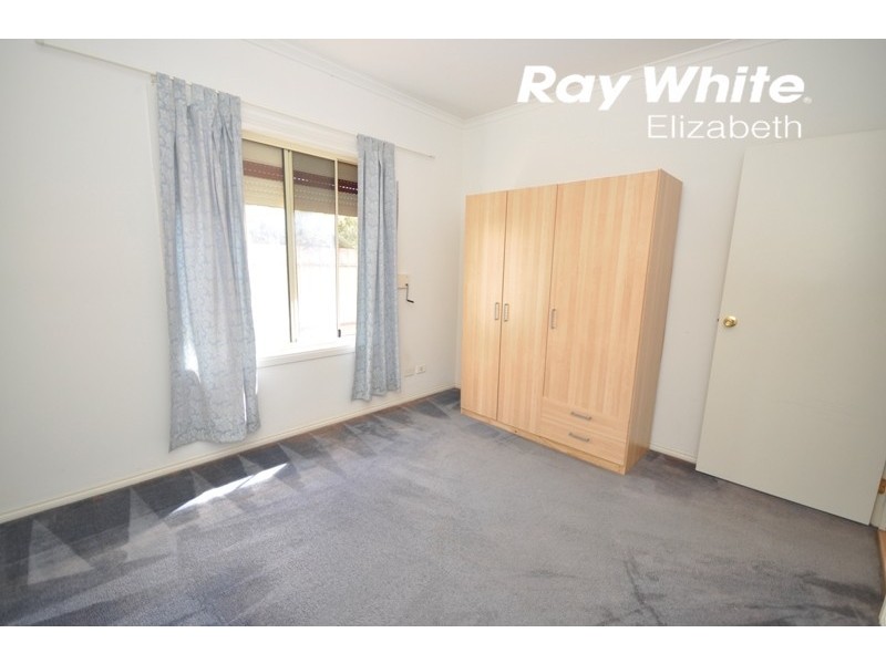 11 Linford Close, Salisbury Downs SA 5108