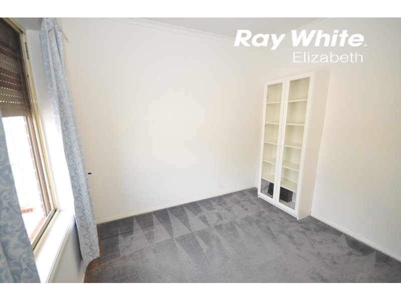 11 Linford Close, Salisbury Downs SA 5108