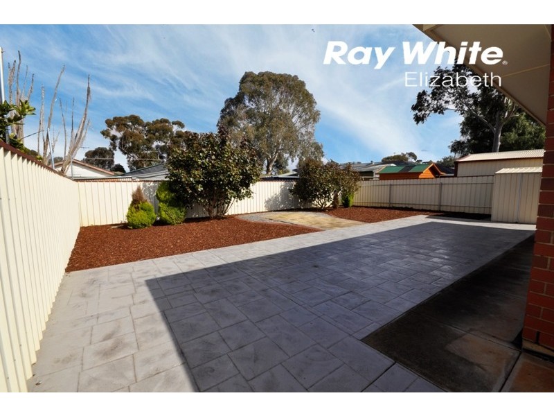 11 Linford Close, Salisbury Downs SA 5108