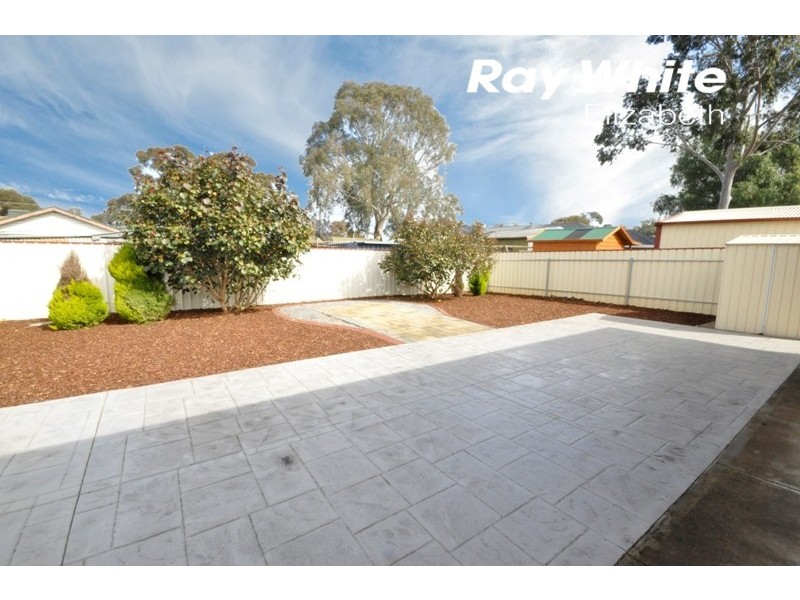 11 Linford Close, Salisbury Downs SA 5108