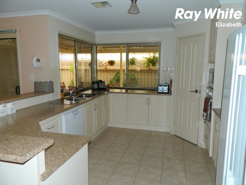 60 Peerless Road, Munno Para West SA 5115