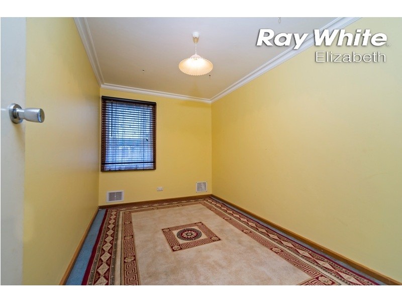 5 Cardnell Cr., Elizabeth East SA 5112
