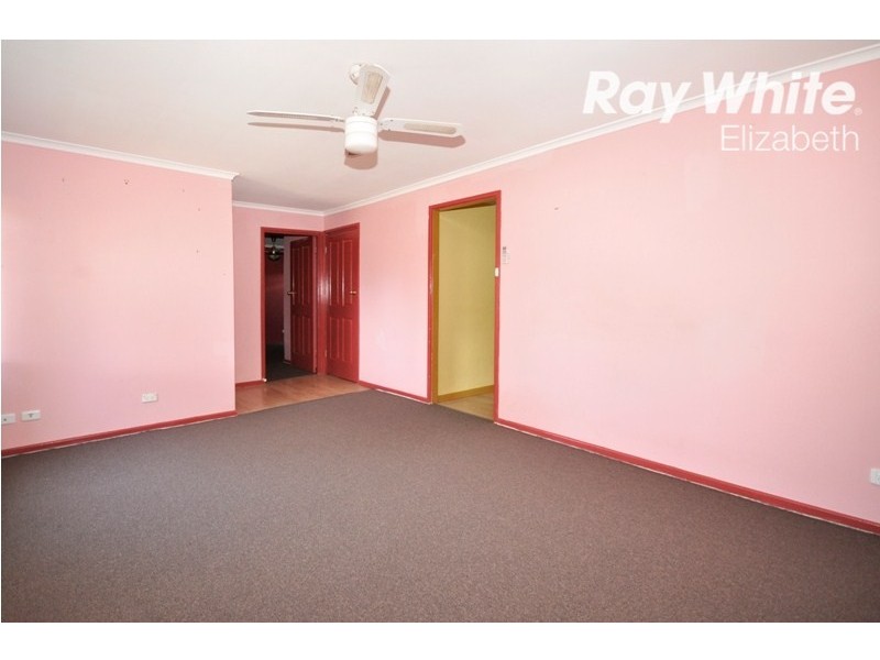 15 Tallara Crescent, Munno Para SA 5115