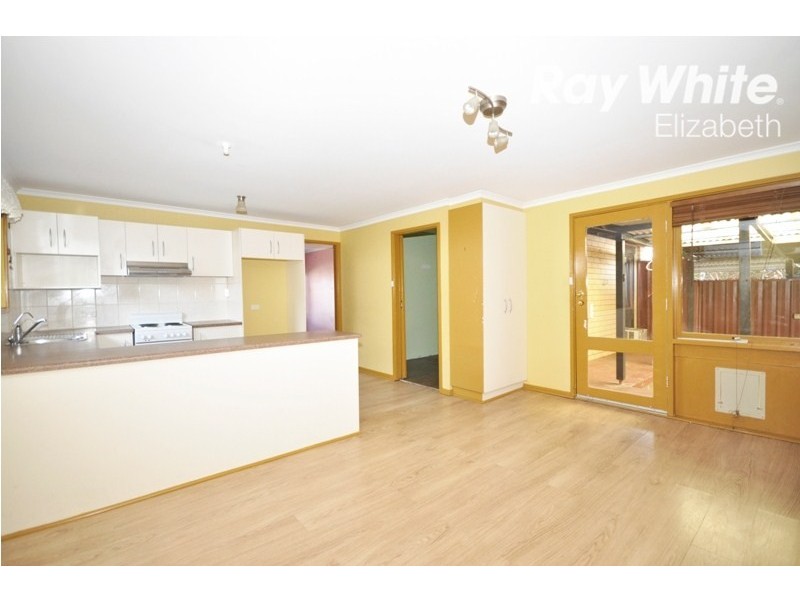 15 Tallara Crescent, Munno Para SA 5115