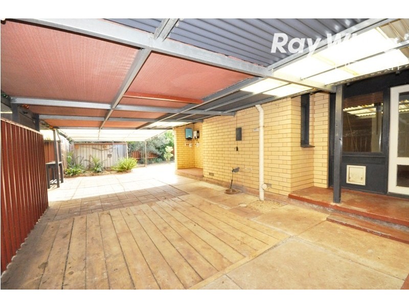 15 Tallara Crescent, Munno Para SA 5115