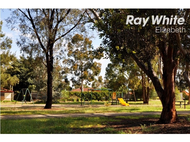 15 Tallara Crescent, Munno Para SA 5115