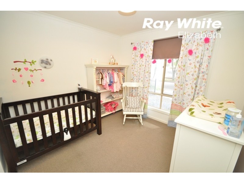 1 Handley Street, Elizabeth Vale SA 5112