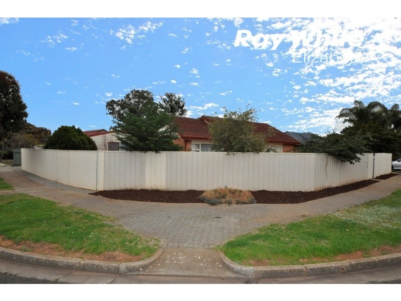 55 St Leonard Crescent, Elizabeth Downs SA 5113