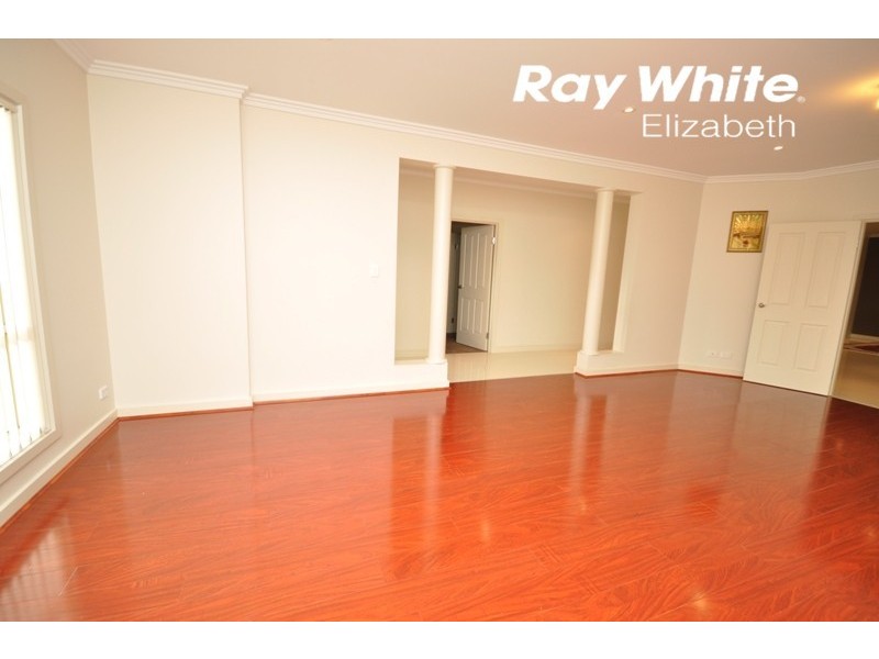 28 Arcadia Drive, Smithfield SA 5114