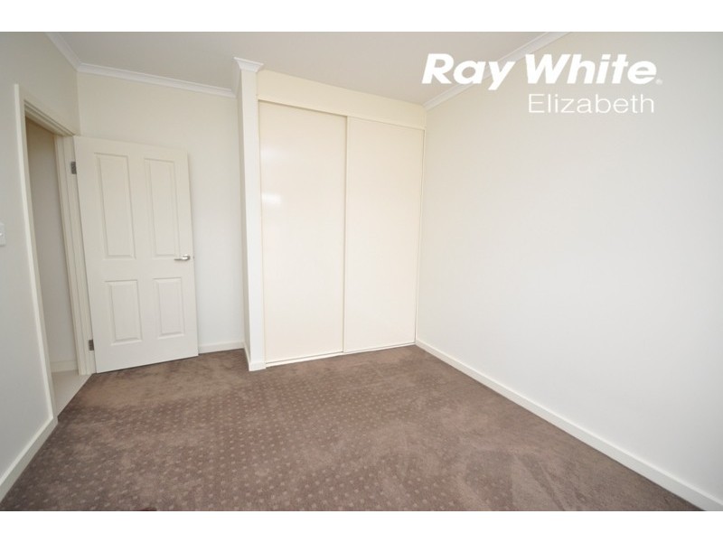 28 Arcadia Drive, Smithfield SA 5114