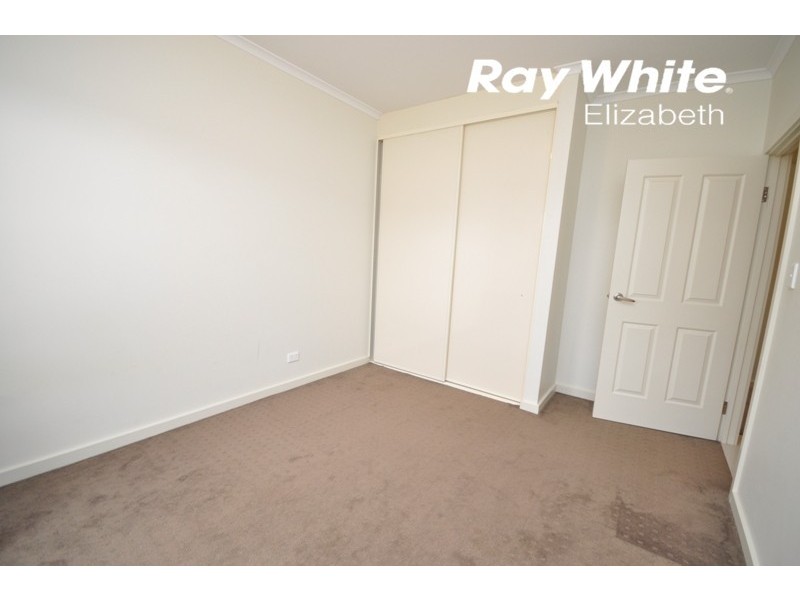 28 Arcadia Drive, Smithfield SA 5114