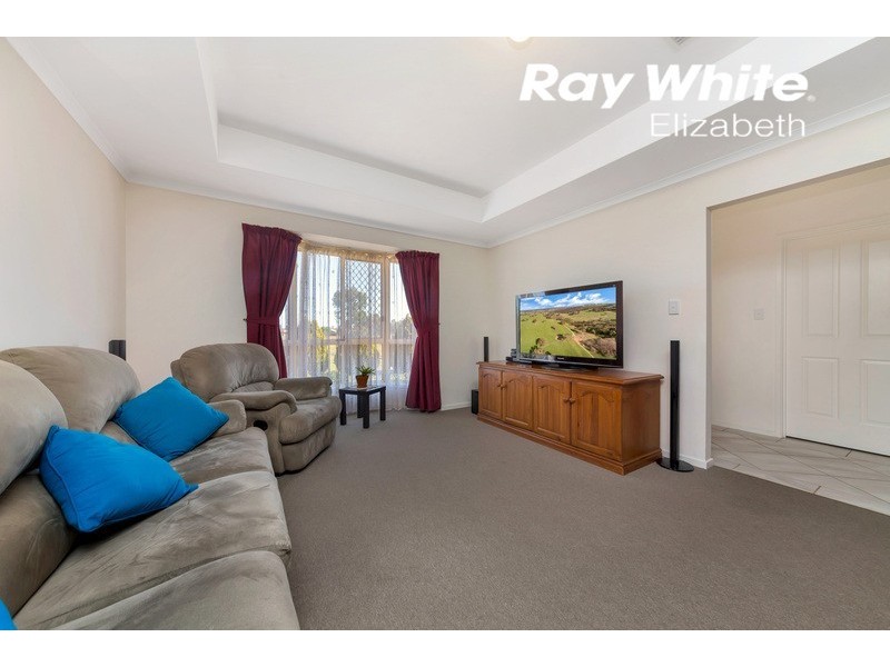 17 Premier Close, Andrews Farm SA 5114