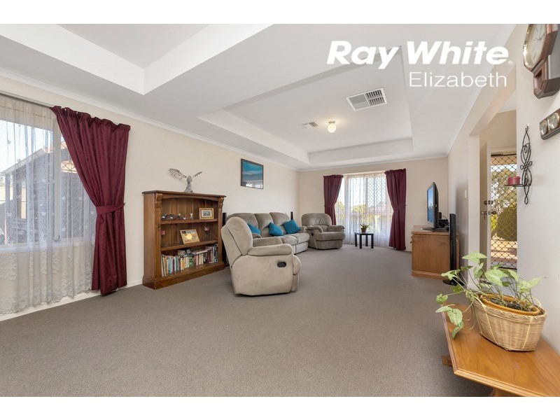 17 Premier Close, Andrews Farm SA 5114