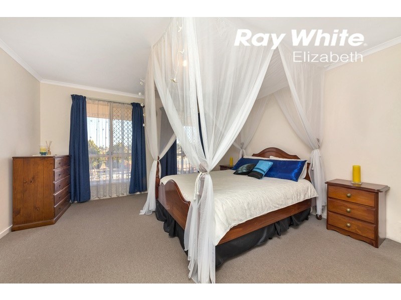 17 Premier Close, Andrews Farm SA 5114