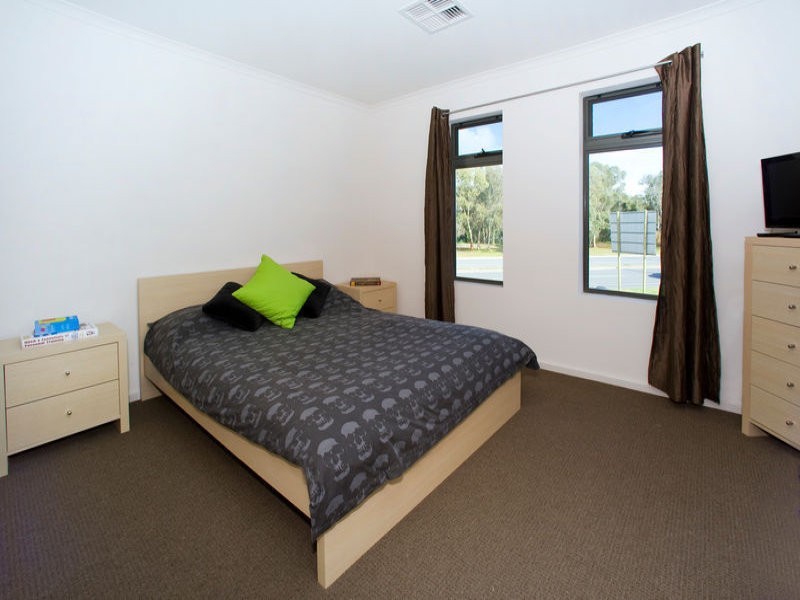 U16/1 Mary St.., Mawson Lakes SA 5095