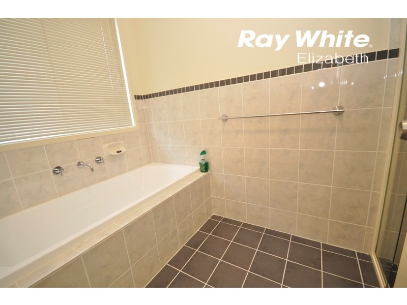 11 Enterprise Circuit, Andrews Farm SA 5114