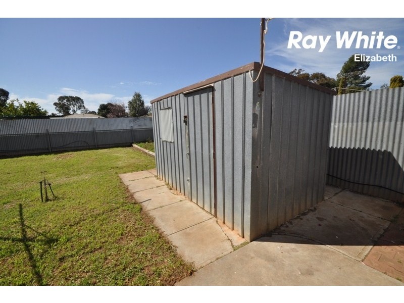 4 Crabb Road, Smithfield Plains SA 5114