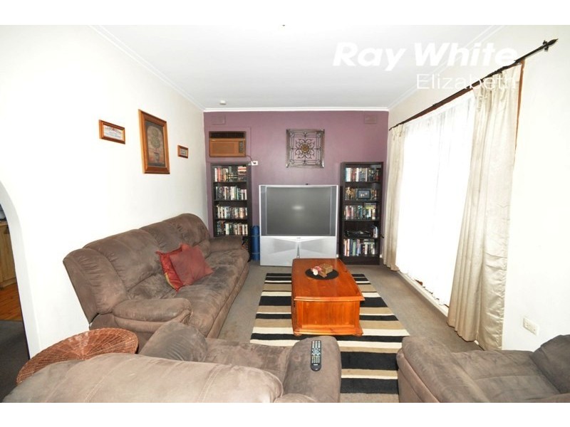 23 Halsey Road, Elizabeth East SA 5112