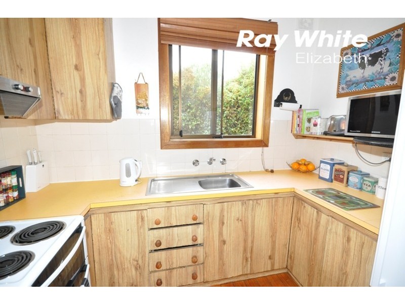 23 Halsey Road, Elizabeth East SA 5112