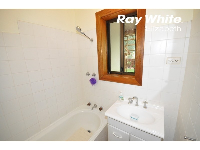 23 Halsey Road, Elizabeth East SA 5112