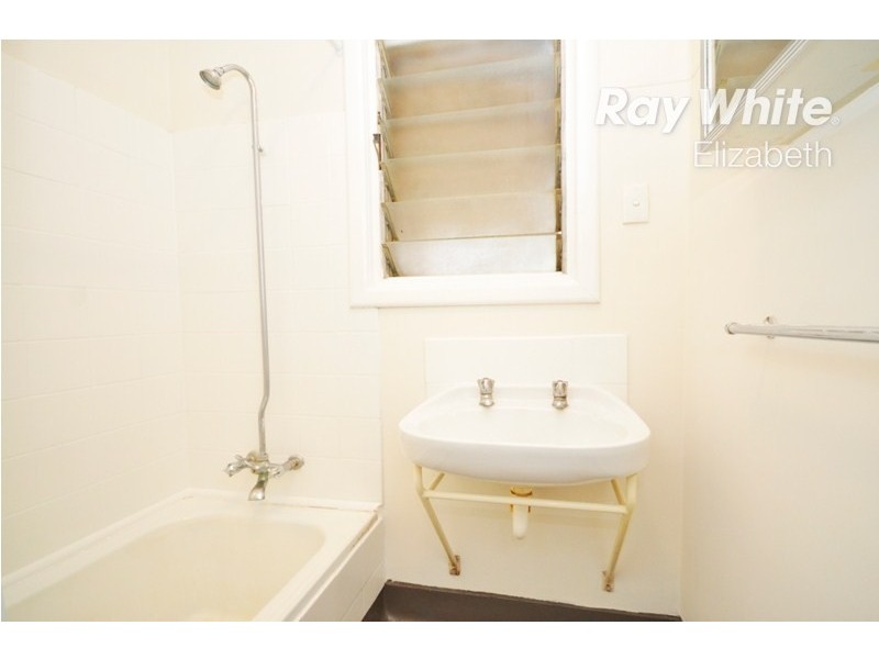 19 Stone Road, Elizabeth Downs SA 5113